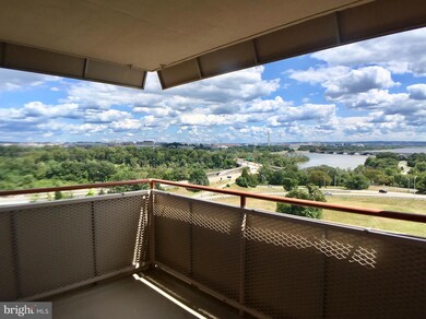 1011 Arlington Blvd unit 930, Arlington, VA 22209 - photo 3