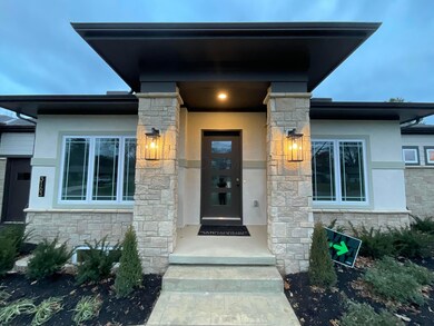 3163 S Dorchester Rd, Columbus, OH 43221 - photo 5