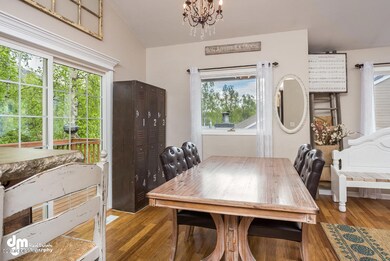 Dining Area 9212-SMALL