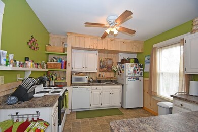 32 High St N, Barre, MA 01005 - photo 4