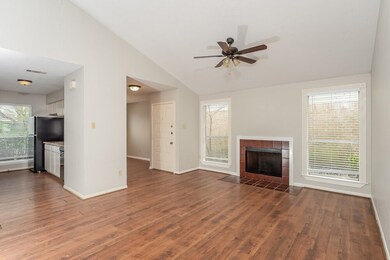 7851 Gatehouse Dr, Houston, TX 77040 - photo 3