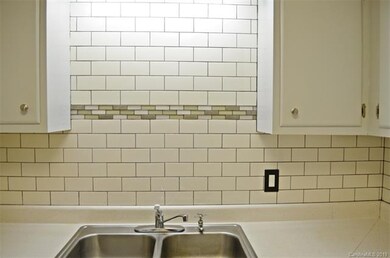 Beautiful new tile backsplash in kitchen