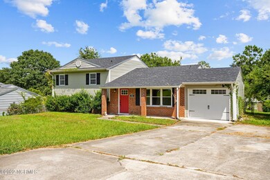 508 Tower Dr, Jacksonville, NC 28546 - photo 3