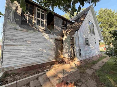 727 N 7th St, Perry, OK 73077 - photo 3