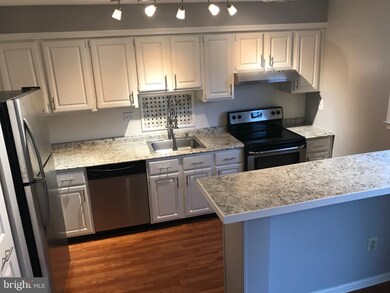 226 Victoria Ct unit 175, Doylestown, PA 18901 - photo 6