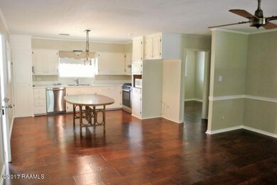 Den/Kitchen