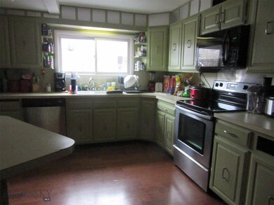 27 E Gagnon St, Butte, MT 59701 - photo 3
