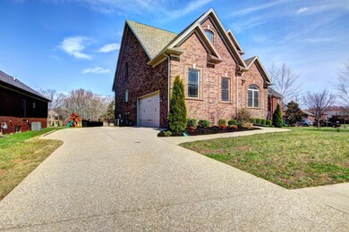 11104 Blade Crest Way, Louisville, KY 40291 - photo 2