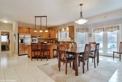 1631 Dublin Dr, Naperville, IL 60564 - photo 4