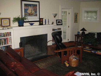 Living Room **OH SO CHARMING LIVING RM FRENCH DOOR