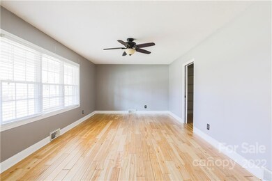 603 Berkshire Dr, Statesville, NC 28677 - photo 6