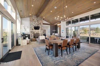 2682 E Haystacker Drive | Eagle Ranch