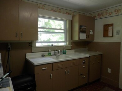 77 Salisbury Rd, Franklin, NH 03235 - photo 4