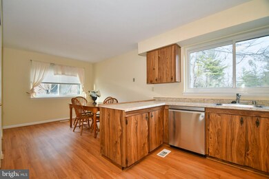 7212 Lasting Light Way, Columbia, MD 21045 - photo 6