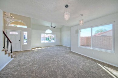 15010S27thWay005
