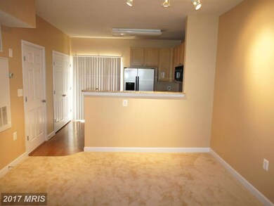 42520 Mayflower Terrace unit 42520, Ashburn, VA 20148 - photo 4