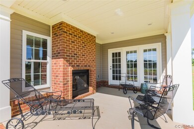 6760 Donahue Dr, Glen Allen, VA 23059 - photo 4