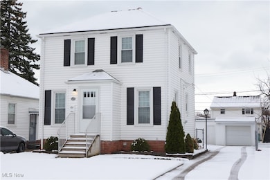 26201 Oriole Ave, Euclid, OH 44132 - photo 2