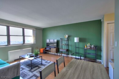 The Kennedy House unit 14 I, Bayonne, NJ 07002 - photo 3