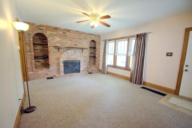 Family Room 4