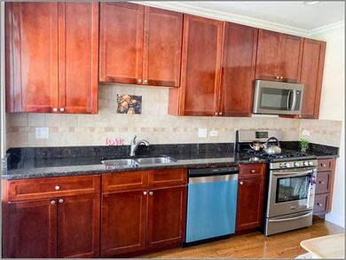 6503 N Mozart St unit 2, Chicago, IL 60645 - photo 3