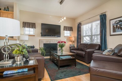 2846 Big Bluestem Pkwy, Fitchburg, WI 53711 - photo 3