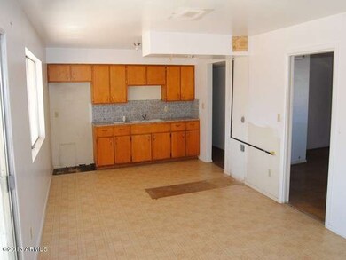 kitchen (2)