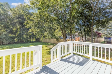 108 Oak St unit 3, Rollinsford, NH 03869 - photo 4