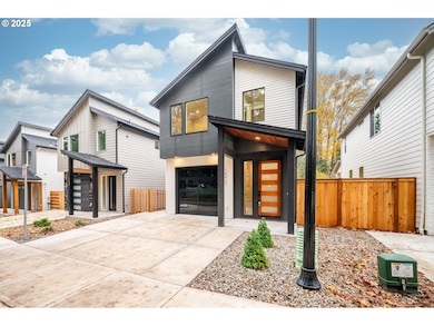 10921 NE 64th Ct, Barberton, WA 98686 - photo 2