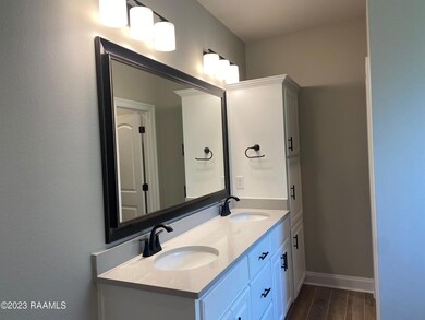 005 - PRIMARY BATHROOM 1