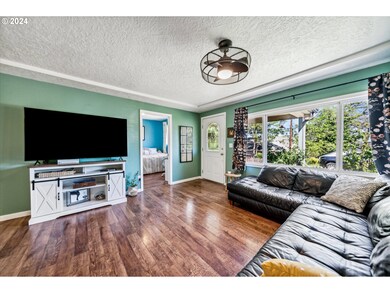 4730 Alder St, West Linn, OR 97068 - photo 5