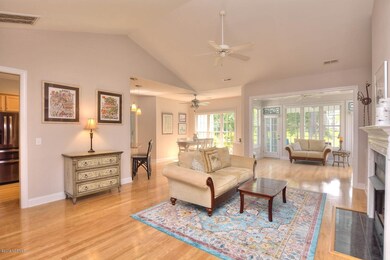 3467 Haskell Ln SE Southport-large-007-0