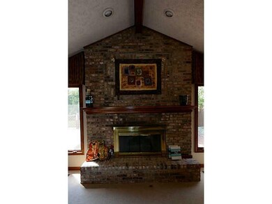 7855 Wooden Shoe Cir, Avon, IN 46123 - photo 5