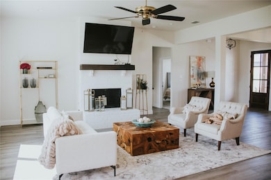 100 Kally Way, Weatherford, TX 76085 - photo 6