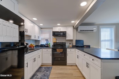 39 Exchange St, Albany, NY 12205 - photo 3