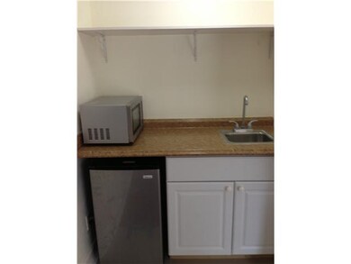 275 SW 8th St unit B, Dania, FL 33004 - photo 4