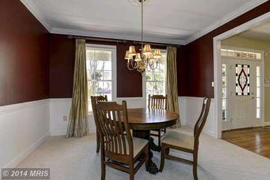 7605 Seabrook Ln, Springfield, VA 22153 - photo 5