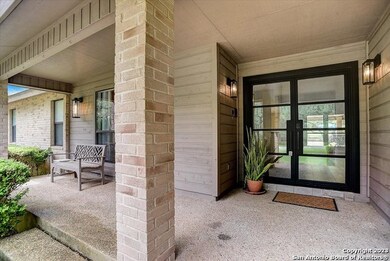 8642 Classic Oaks Ln, San Antonio, TX 78255 - photo 6