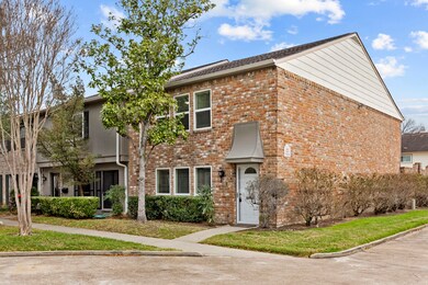 14333 Lost Meadow Ln, Houston, TX 77079 - photo 5