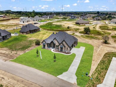 609 Gatlin Pass, Azle, TX 76020 - photo 7