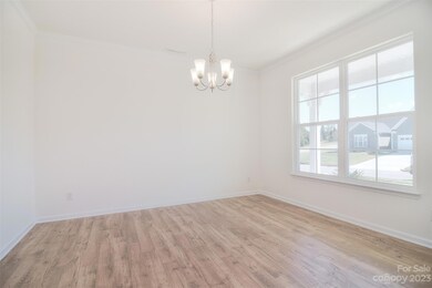 138 Fleming Dr, Statesville, NC 28677 - photo 5