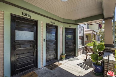 1017 W 24th St, Los Angeles, CA 90007 - photo 7