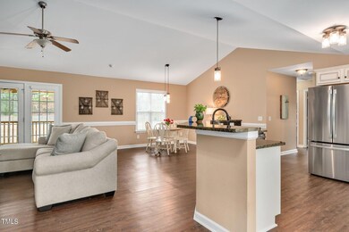 112 Sycamore Court Benson_JRKnowles_Phot