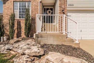 5561FaustAveSpringfield(37of41)