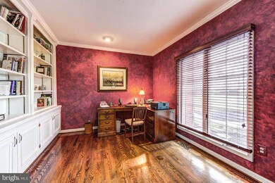 12414 Macao Ct, Herndon, VA 20171 - photo 7