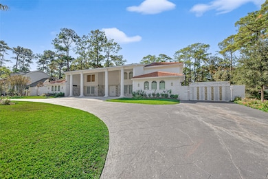 24 Windermere Ln, Houston, TX 77063 - photo 2