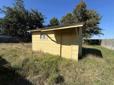 210 Oak St, Tyronza, AR 72386 - photo 6