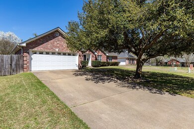 125 Browning Place, Lufkin, TX 75904 - photo 3
