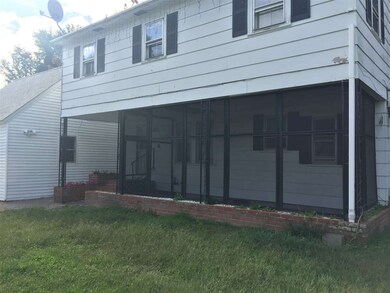 179 Brock St, Rochester, NH 03867 - photo 4