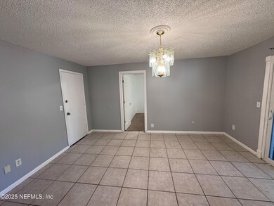 2526 Bremen Ct, Jacksonville, FL 32216 - photo 3